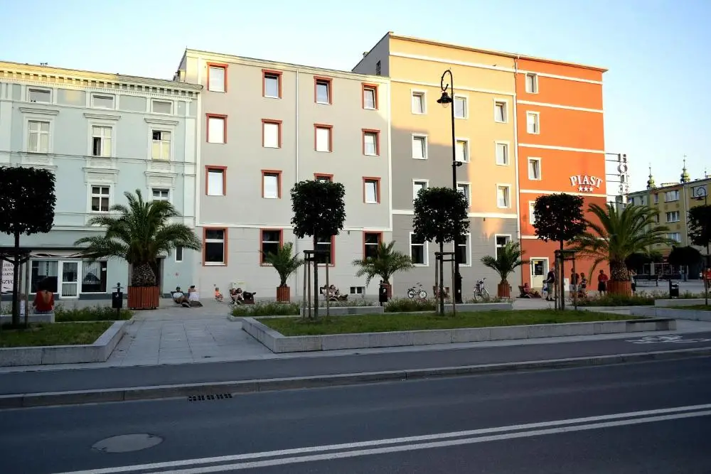 Hotel Piast 8